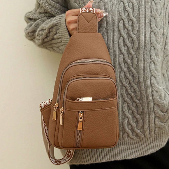 Luxe Pebbled Vegan Leather Zip up Crossbody Shoulder Bag - Picture 8 of 10